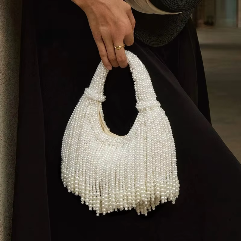 Pearl Handle Fringe Evening Bag — صورة 1