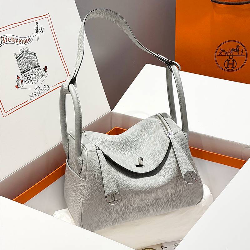 Hermès Soft Shoulder Bag — صورة 1