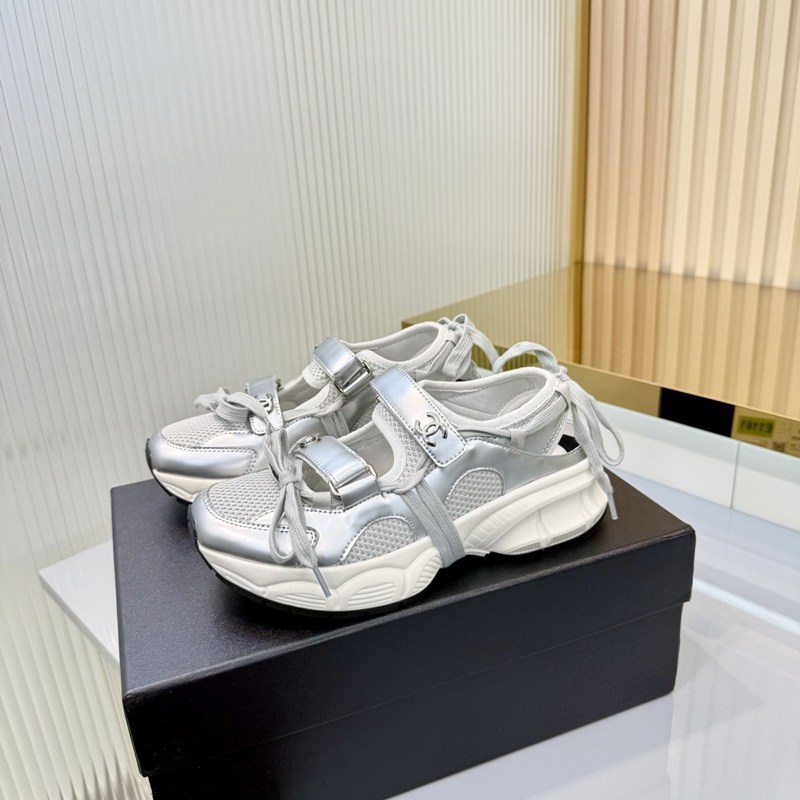 Chanel CC Mesh Strap Sneakers — صورة 1