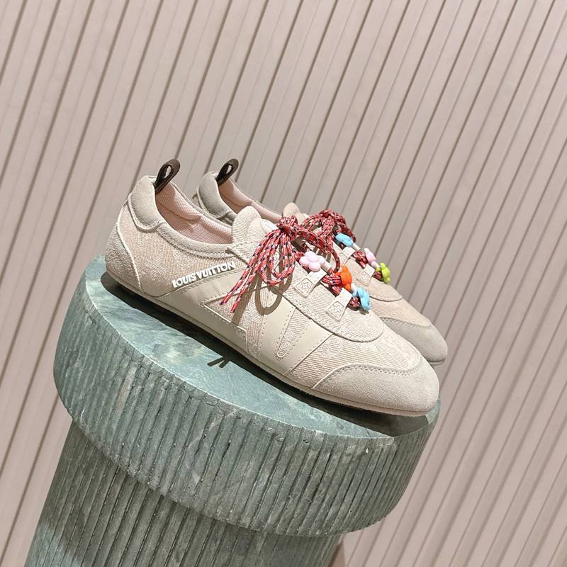 Louis Vuitton LV Sneakerina with Monogram Flower Charms — صورة 1