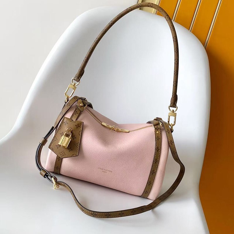 Louis Vuitton Express PM — صورة 1