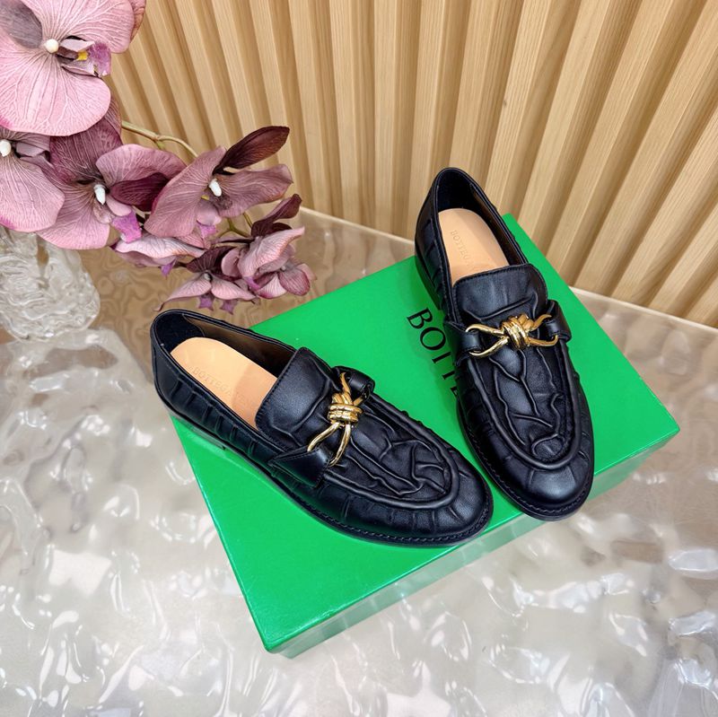 Bottega Veneta Intrecciato Knot Slingback Loafers — صورة 1