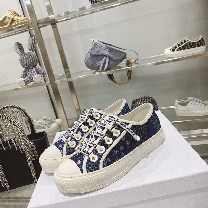 Dior Walk'n'Dior Platform Sneakers – Graphic Embroidery — صورة 1