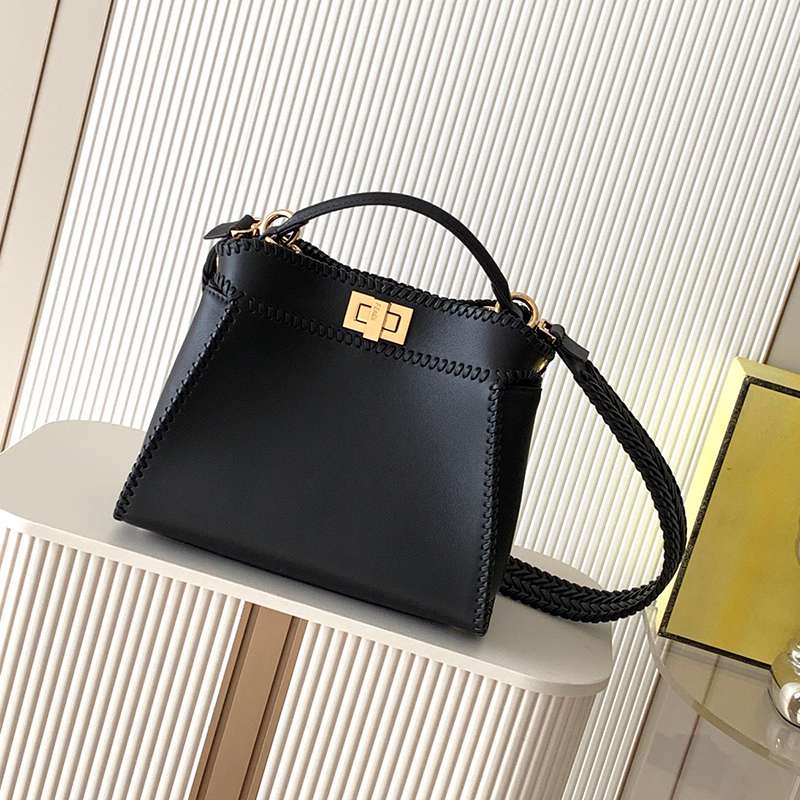 Fendi Peekaboo Mini bag — صورة 7